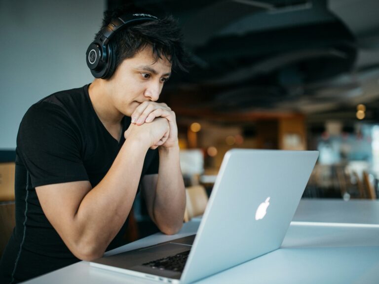 Freelance business ideas and guide