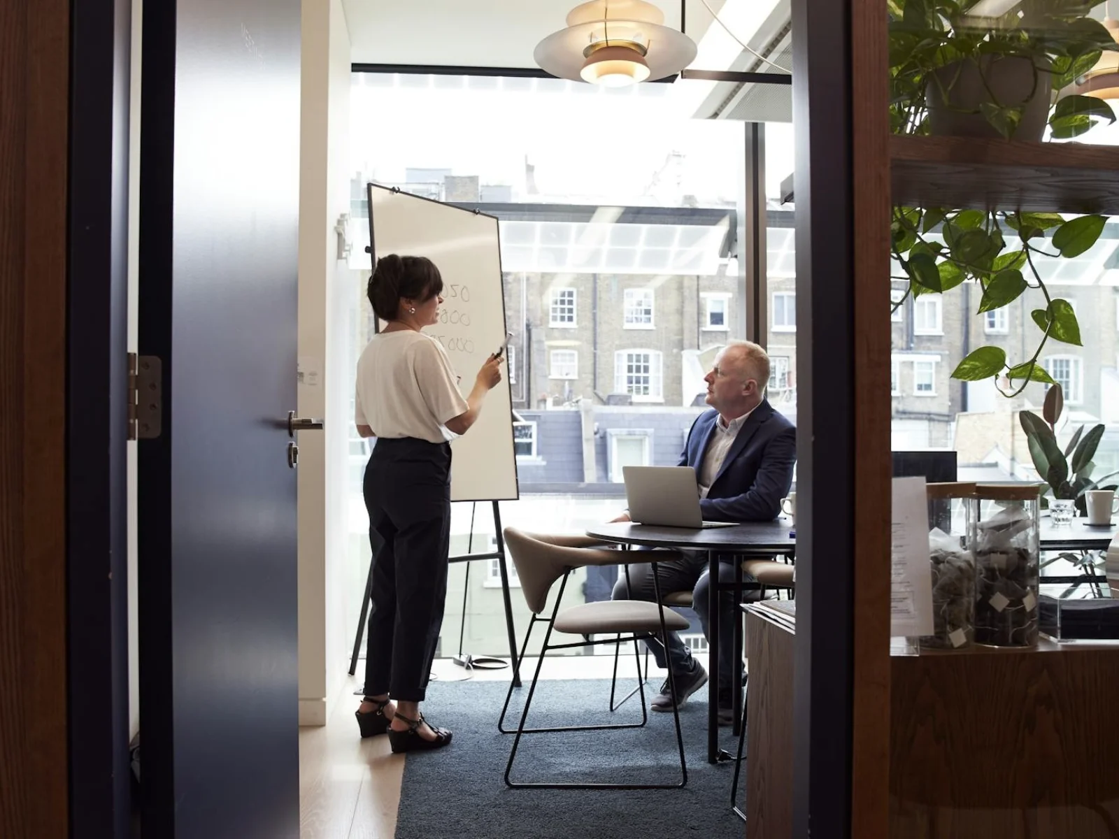 how to start a consulting business