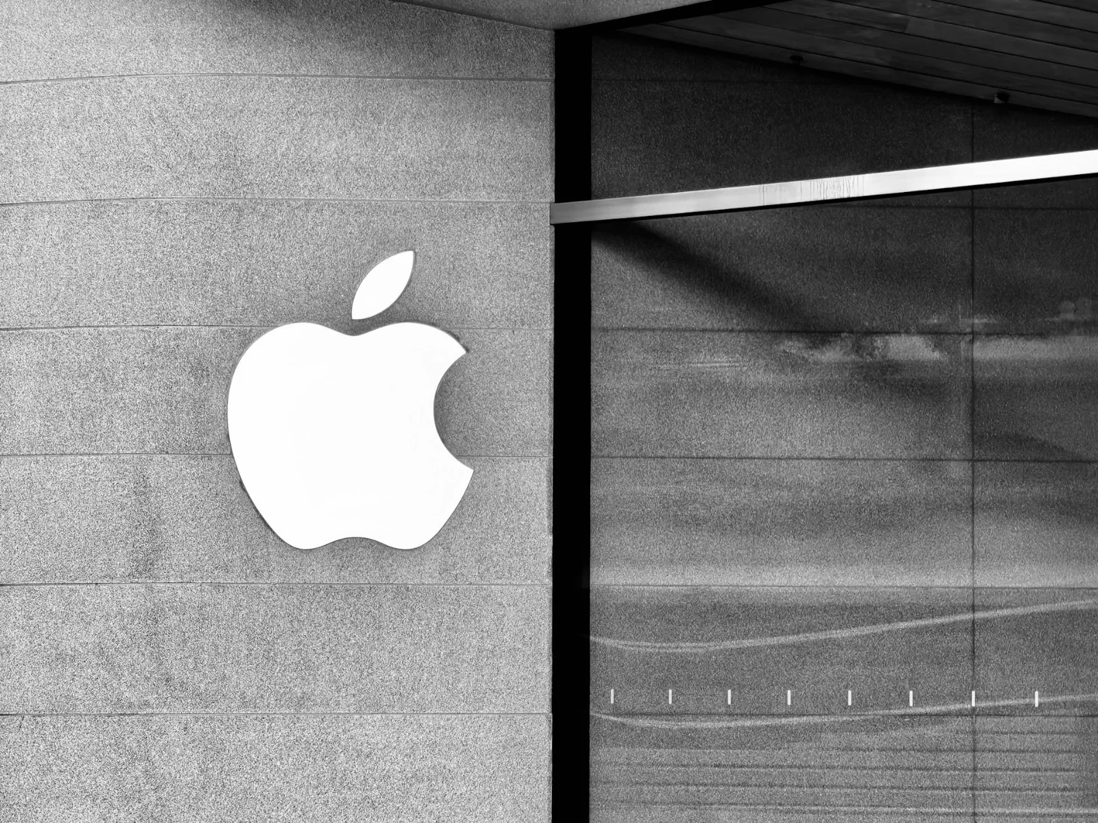 minimalist simple business for success